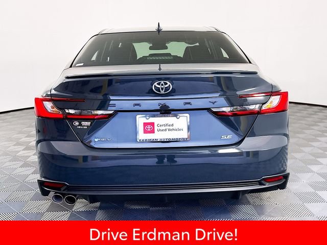 Certified 2026 Toyota Camry SE FWD image 22