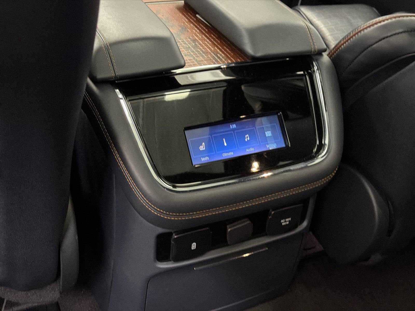 Certified 2024 Lincoln Navigator L Black Label AWD/4WD image 22