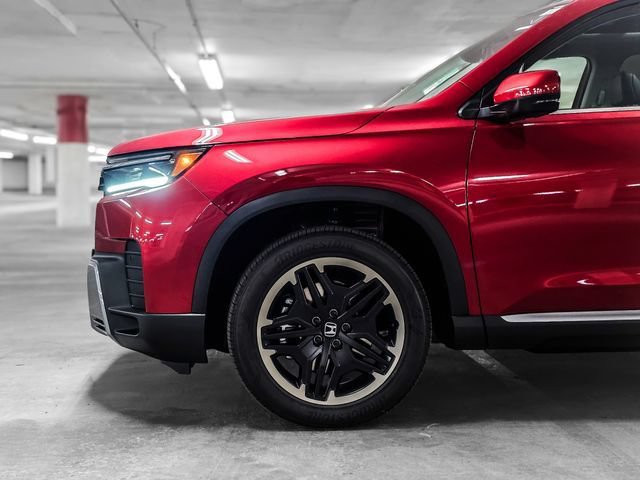 Used 2026 Honda Pilot Touring image 3