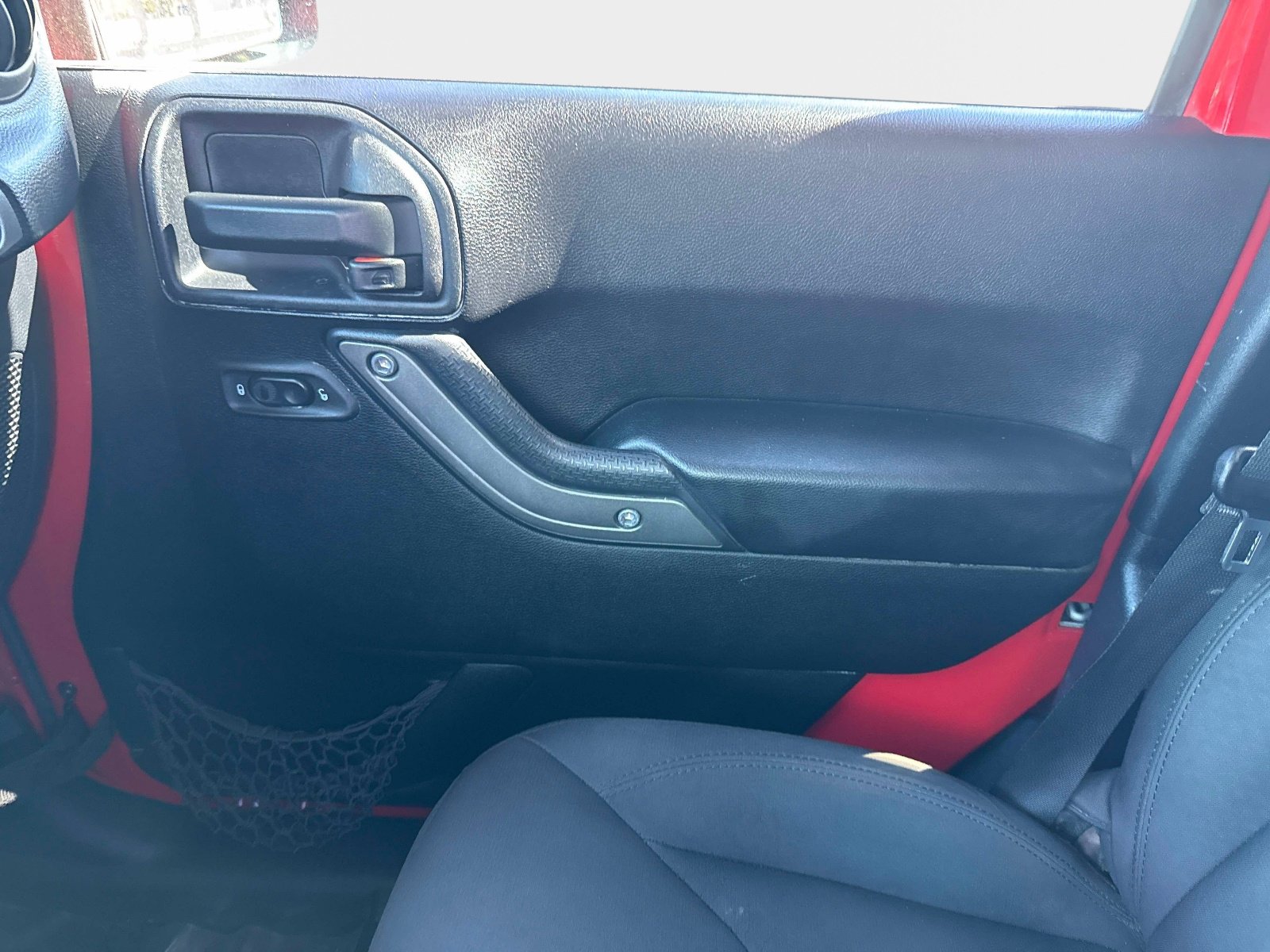 Used 2016 Jeep Wrangler Unlimited Sport image 20