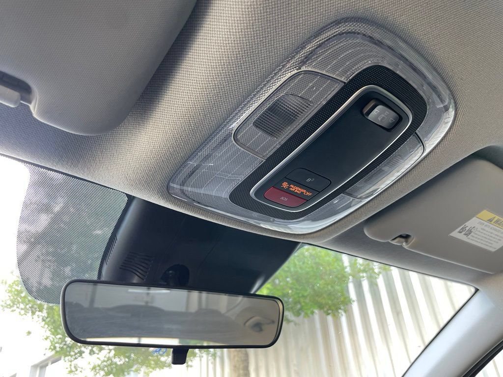 Used 2024 Hyundai Elantra SEL FWD image 21