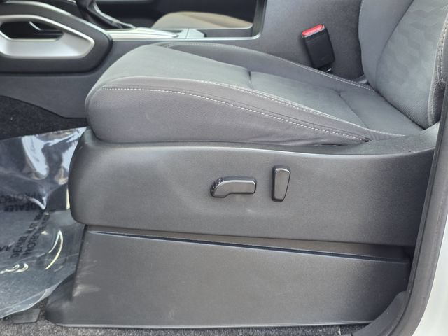 Used 2023 Nissan Frontier SV w/ Technology Package RWD image 14