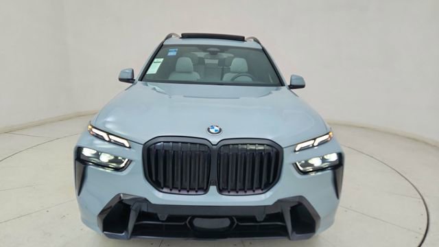 Used 2026 BMW X7 xDrive40i image 13