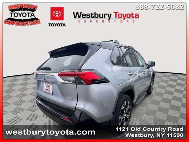 Certified 2024 Toyota RAV4 XSE w/ Weather Package AWD/4WD image 5