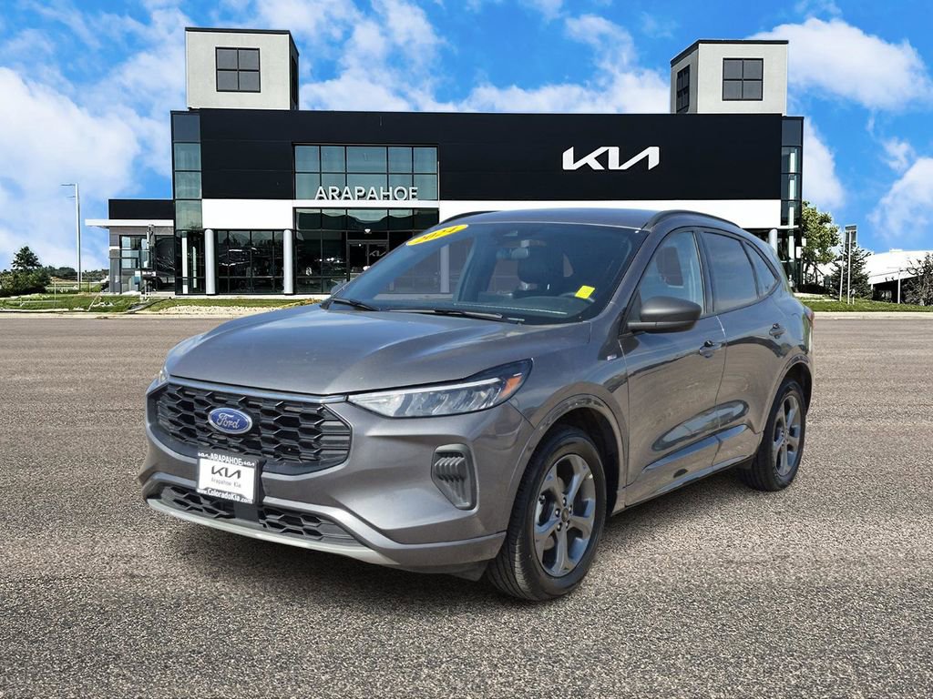 Used 2024 Ford Escape ST-Line image 4