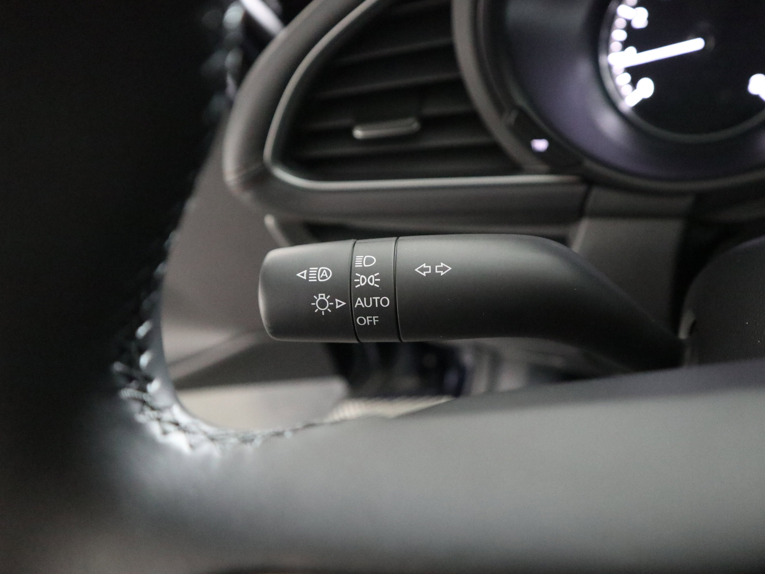 New 2026 MAZDA MAZDA3 2.5 S Sedan w/ Preferred Pkg image 23