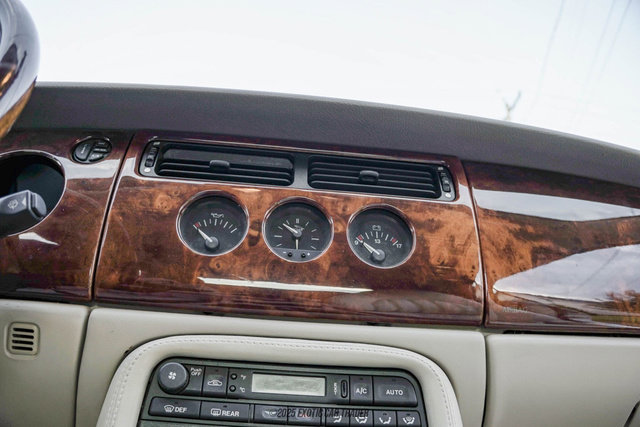 Used 1999 Jaguar XK8 Convertible image 51