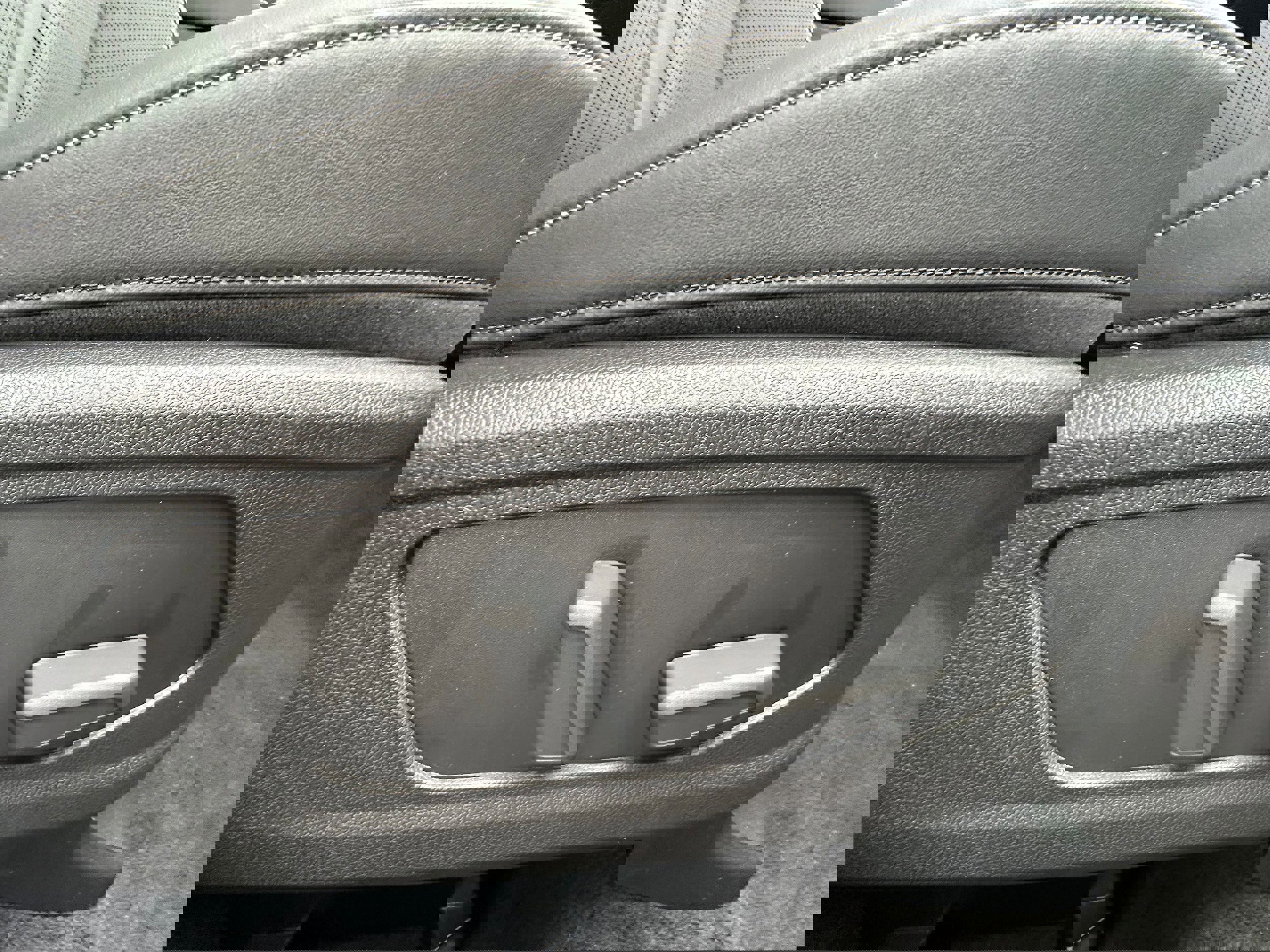 New 2026 Kia Sorento SX image 28