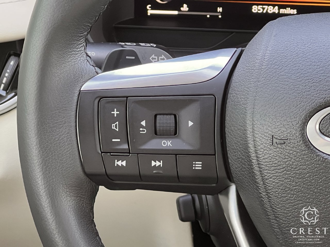 Used 2022 INFINITI QX60 Luxe w/ Cargo Package FWD image 14
