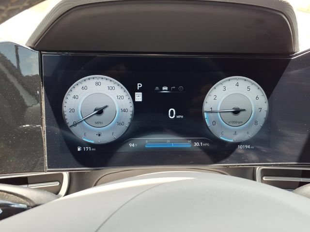 Certified 2025 Hyundai Elantra SEL FWD image 23