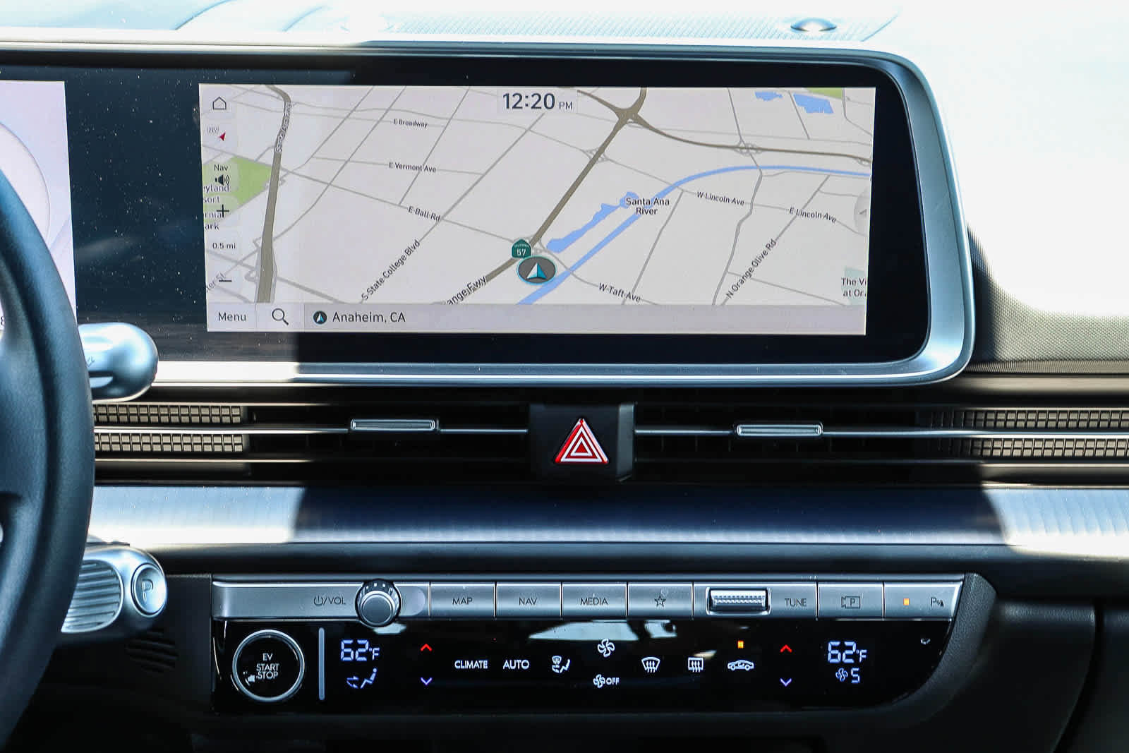 Used 2024 Hyundai Ioniq 6 SE RWD image 14