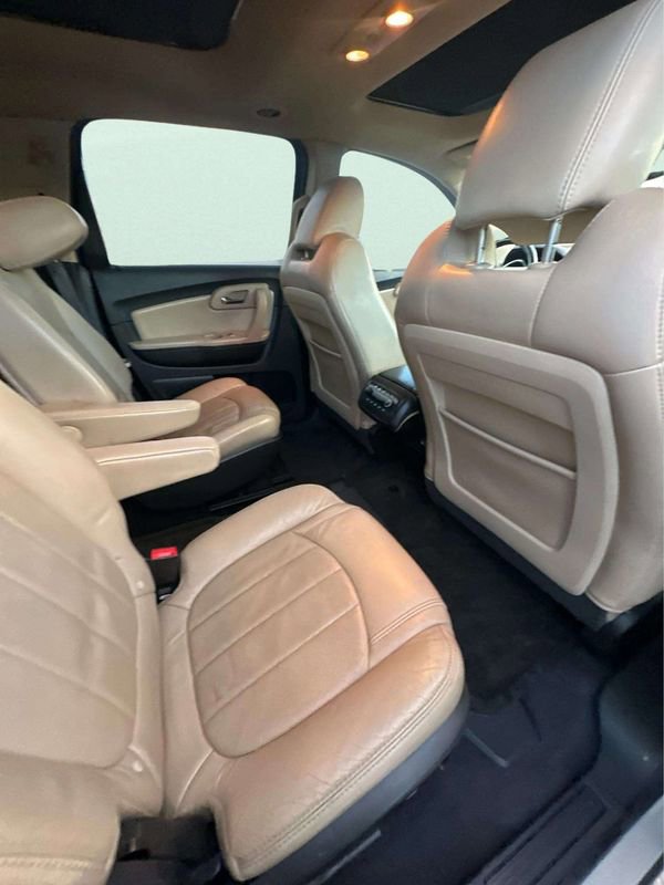 Used 2012 Chevrolet Traverse LTZ AWD/4WD image 9