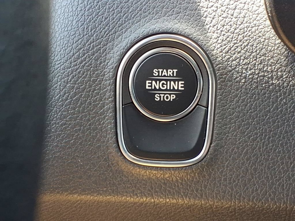 Used 2020 Mercedes-Benz Sprinter 2500 image 18
