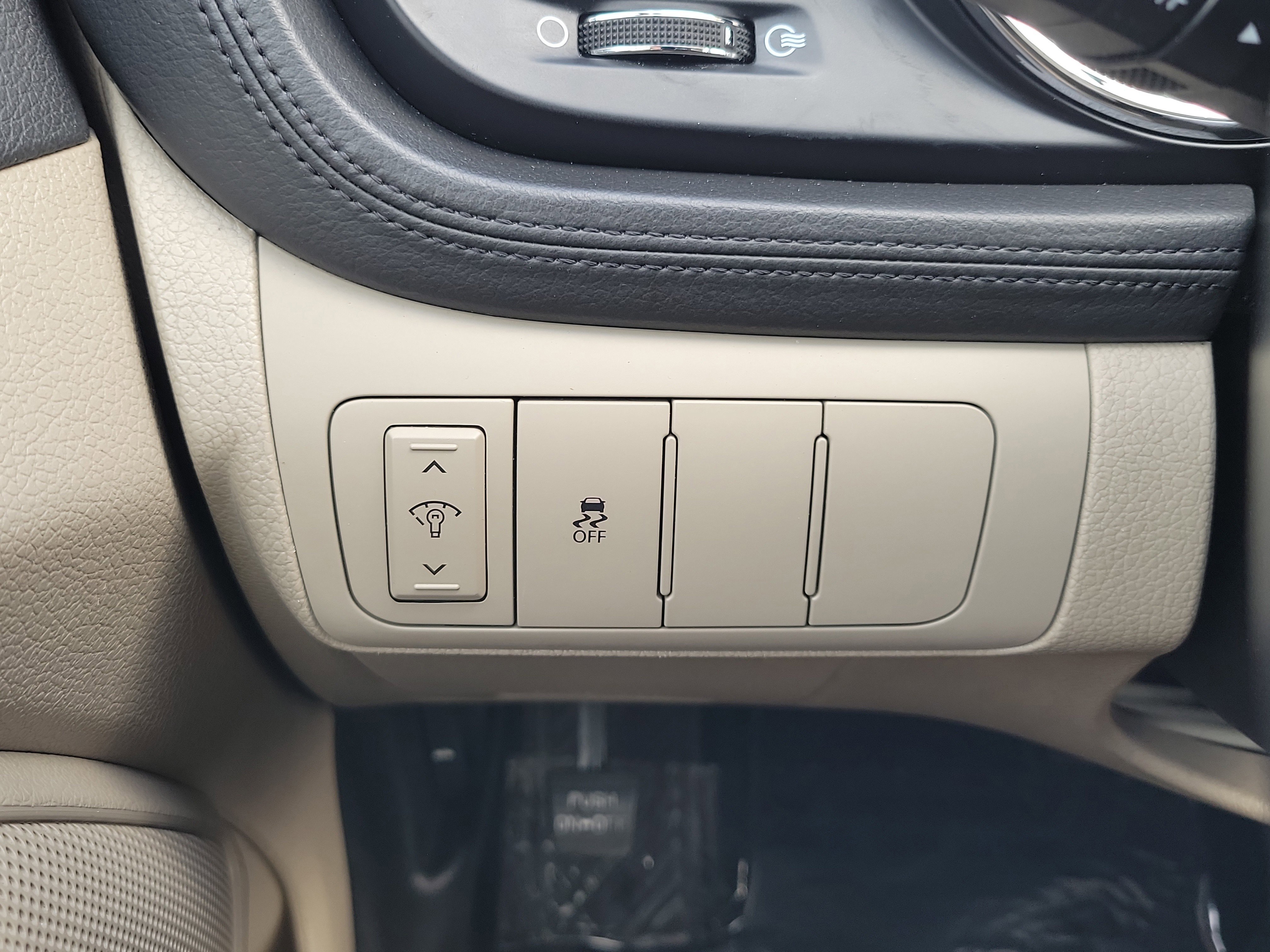 Used 2012 Kia Optima EX image 23