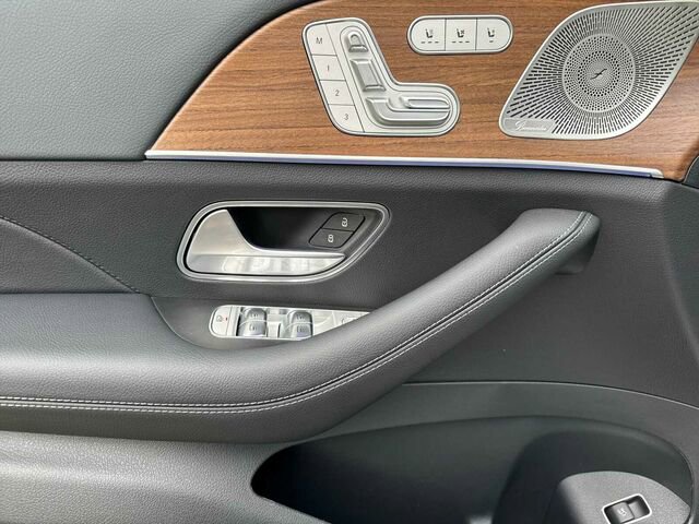 Used 2026 Mercedes-Benz GLE 450 4MATIC image 13