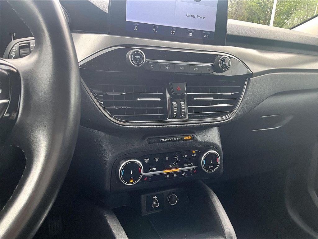 Used 2024 Ford Escape Active AWD/4WD image 25