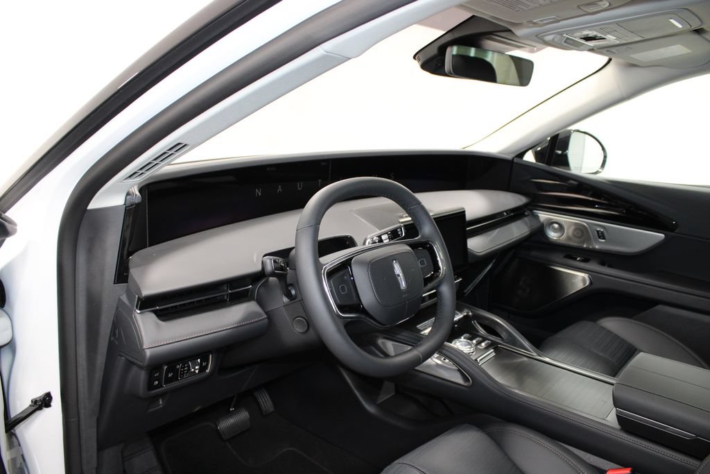 New 2026 Lincoln Nautilus Reserve AWD/4WD image 22