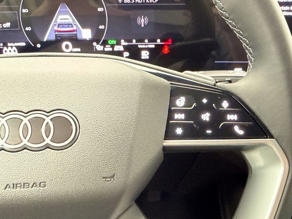 Certified 2025 Audi Q5 Premium Plus w/ Premium Plus AWD/4WD image 12