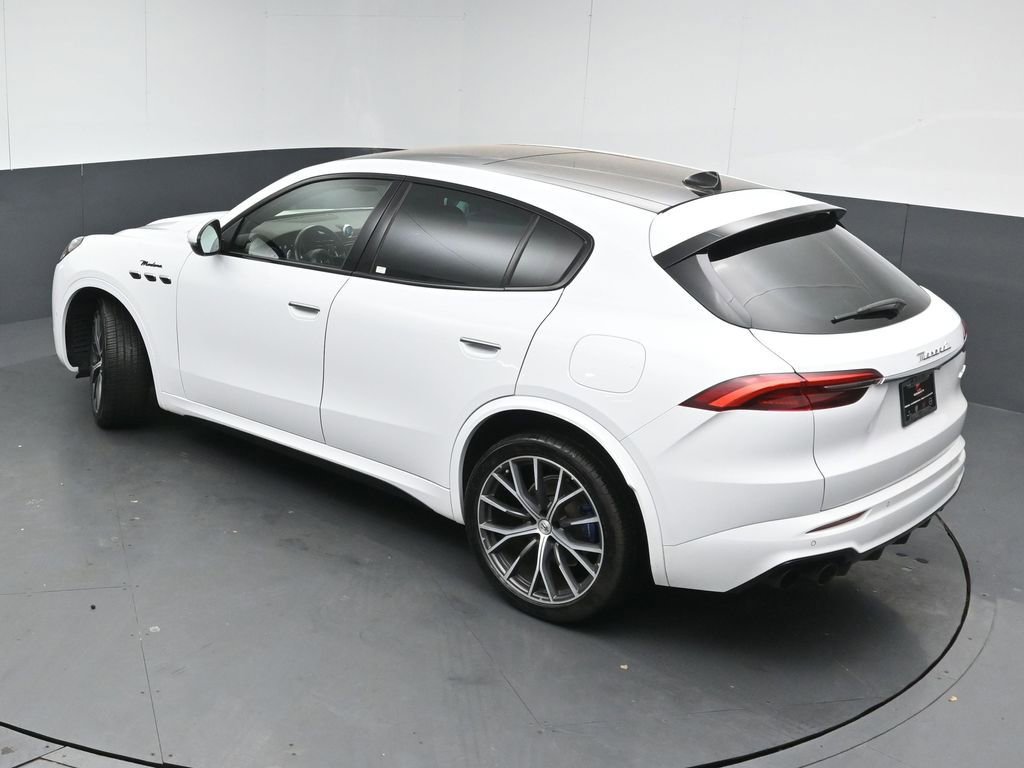 Used 2023 Maserati Grecale Modena image 38