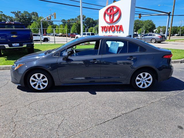 Used 2024 Toyota Corolla LE FWD image 12