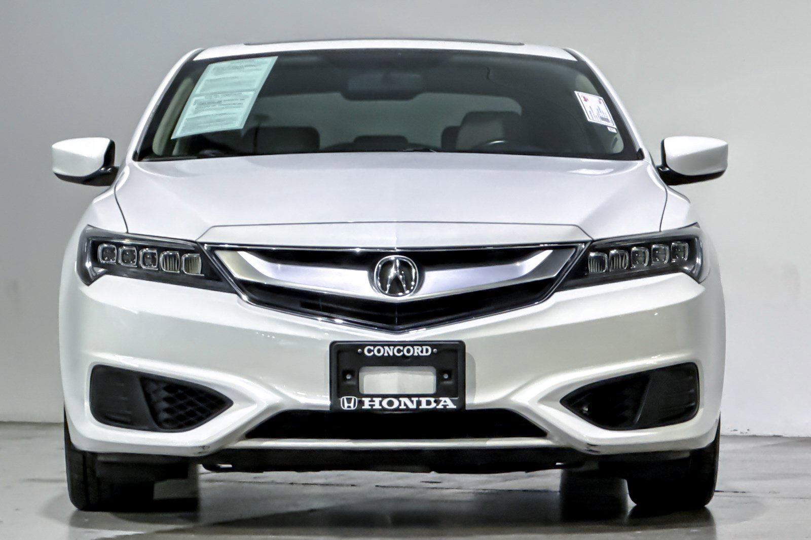 Used 2017 Acura ILX FWD image 5