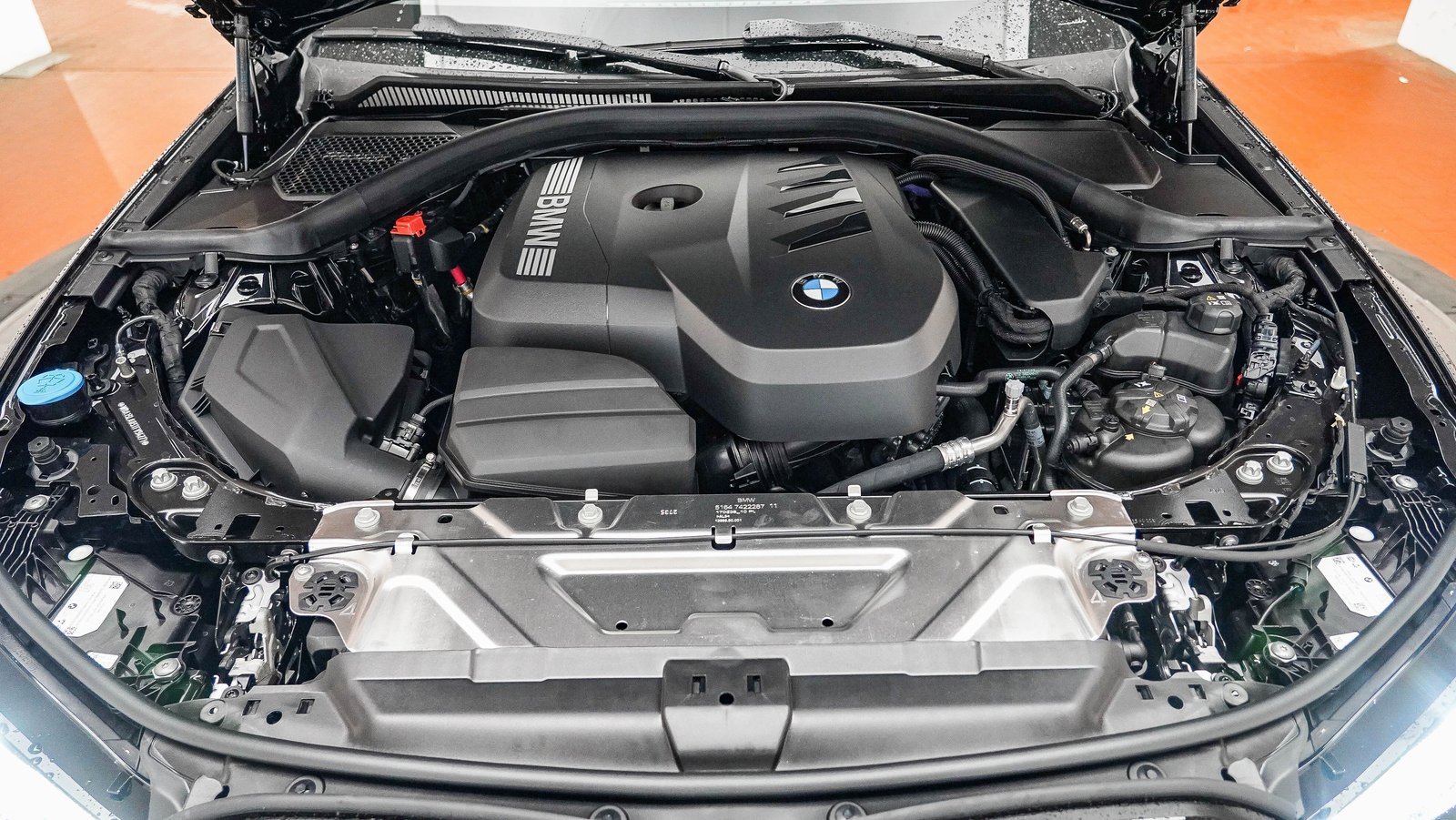 New 2026 BMW 330i Sedan w/ M Sport Package image 25