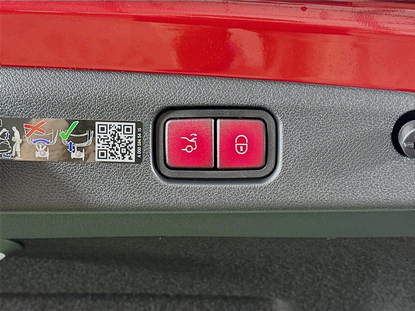 Certified 2026 Mercedes-Benz E 350 4MATIC Sedan image 36