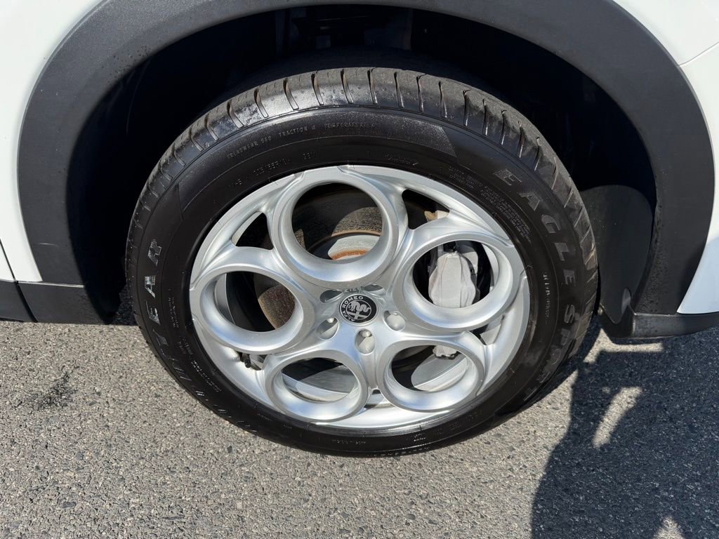 Used 2024 Alfa Romeo Tonale Sprint image 15