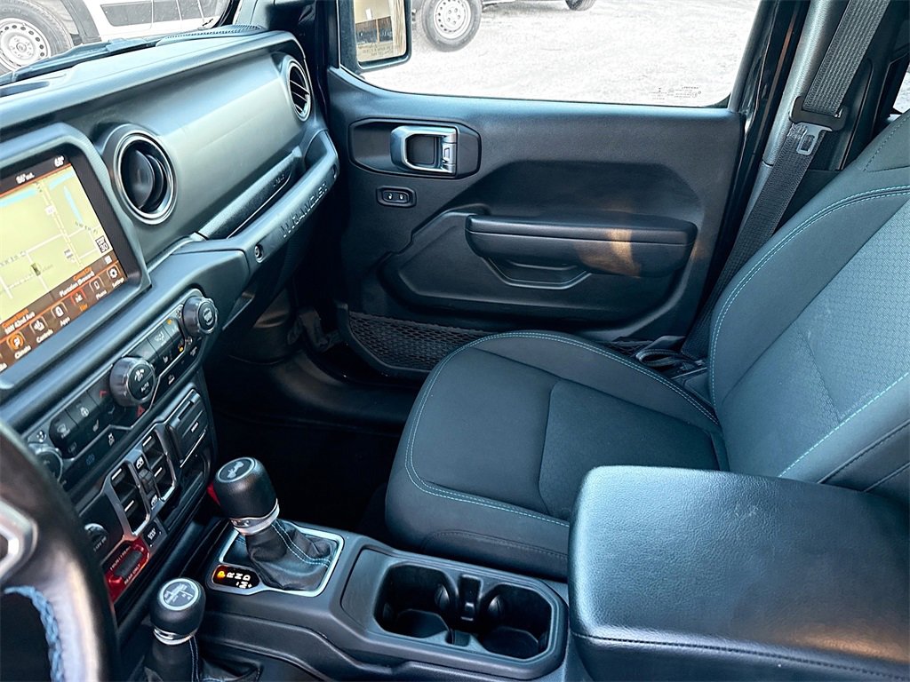 Used 2022 Jeep Wrangler Unlimited Rubicon 4xe w/ Cold Weather Group image 26