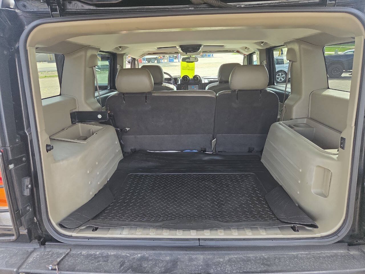 Used 2003 HUMMER H2 w/ Preferred Equipment Group AWD/4WD image 27