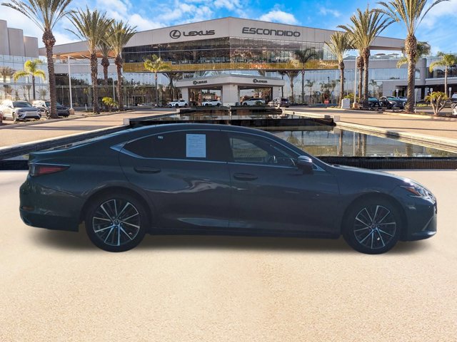 Used 2022 Lexus ES 350 w/ Premium Package FWD image 4