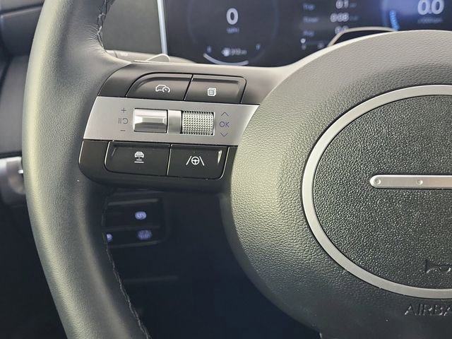 Certified 2025 Hyundai Tucson SEL AWD/4WD image 16