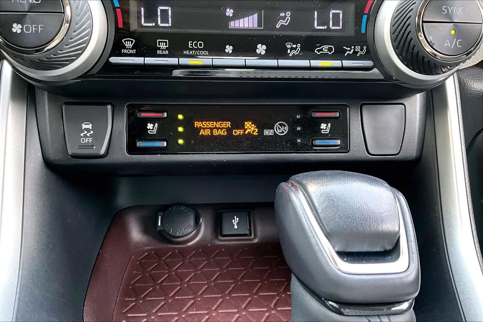 Certified 2022 Toyota RAV4 Limited image 65
