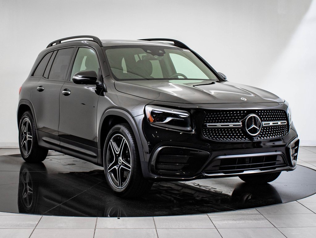 Used 2024 Mercedes-Benz GLB 250 4MATIC image 12