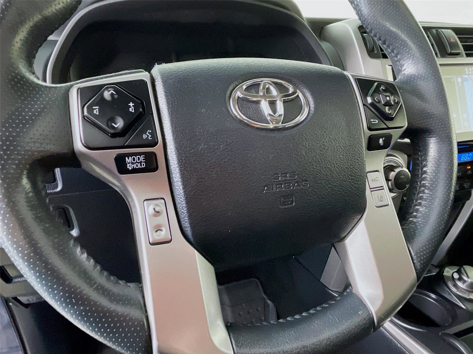 Used 2022 Toyota 4Runner Limited image 15