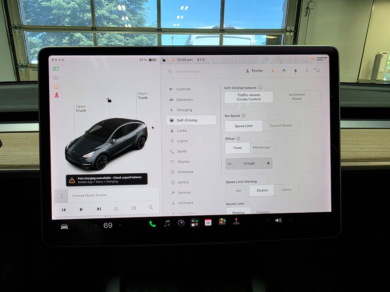 Used 2021 Tesla Model Y Long Range AWD/4WD image 32