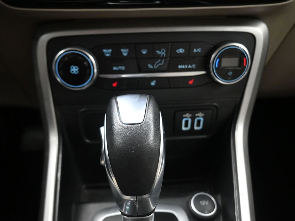 Used 2021 Ford EcoSport Titanium image 8