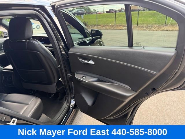 Used 2025 Cadillac XT4 Premium Luxury AWD/4WD image 32