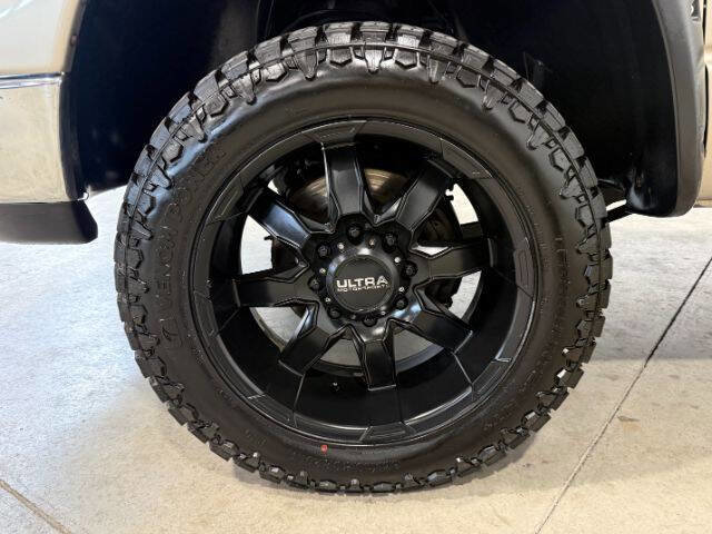 Used 2004 Dodge Ram 2500 Truck SLT image 13