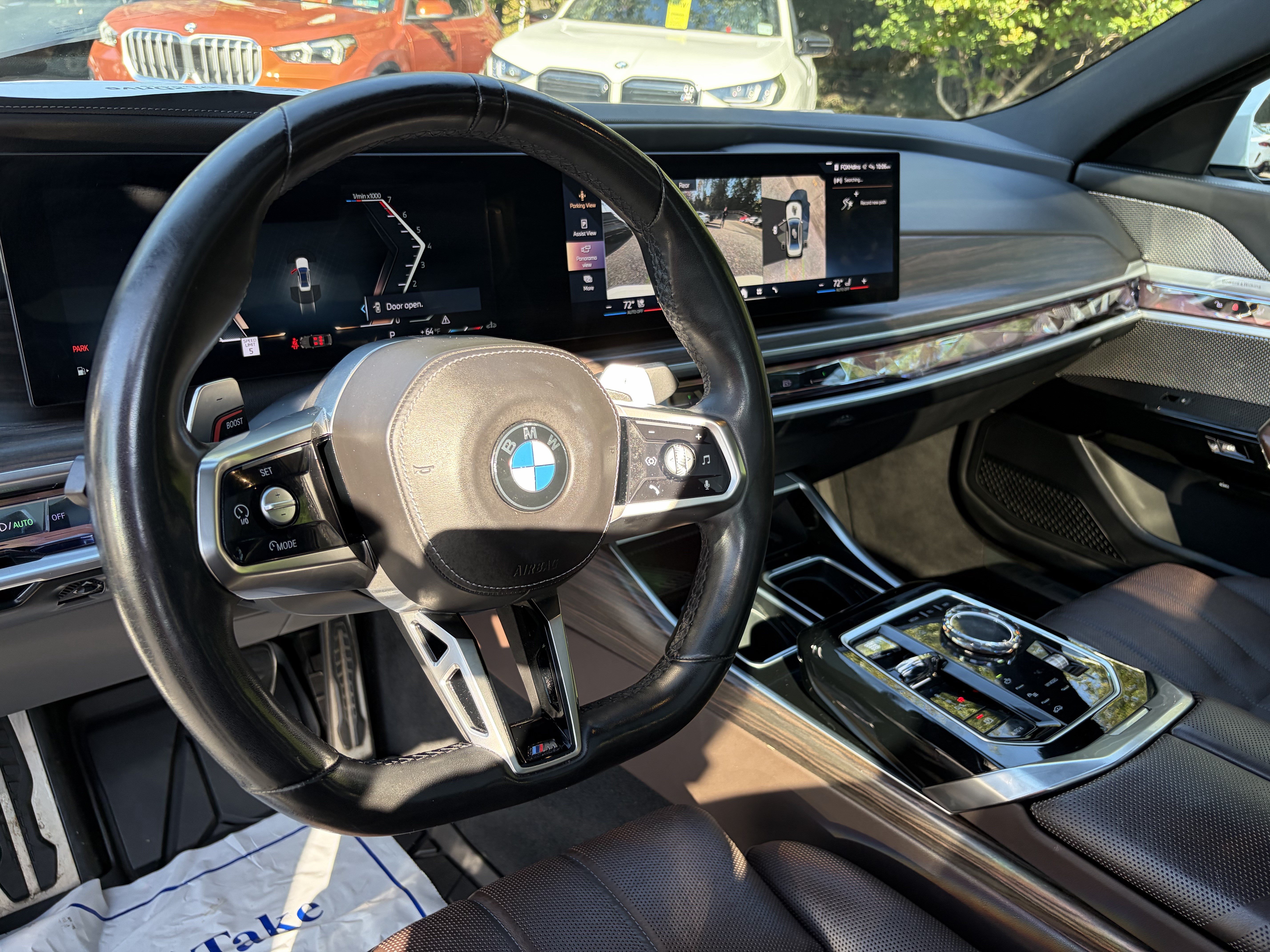 Used 2023 BMW 760i xDrive AWD/4WD image 12