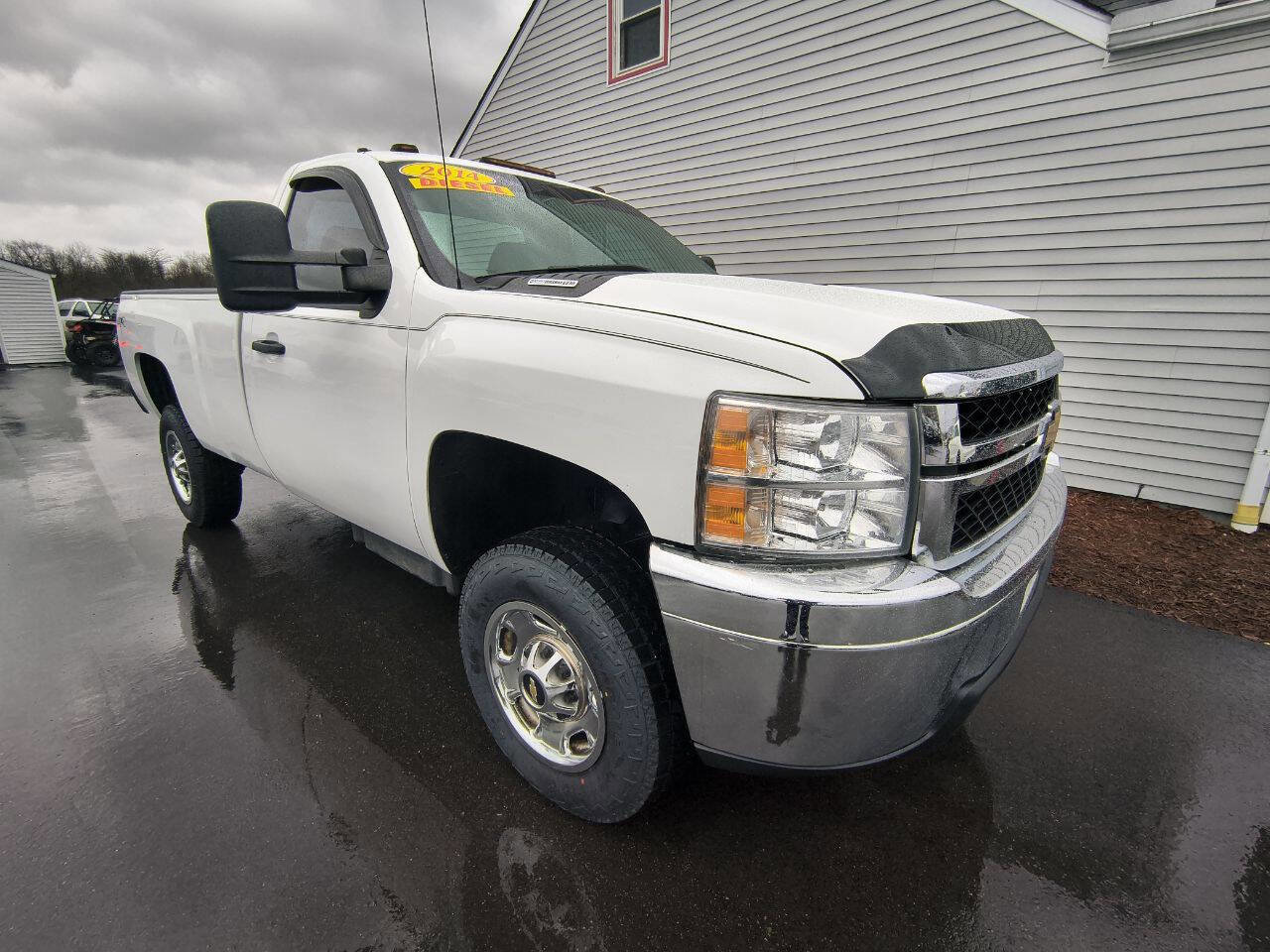 Used 2014 Chevrolet Silverado 2500 W/T w/ Snow Plow Prep Package image 5