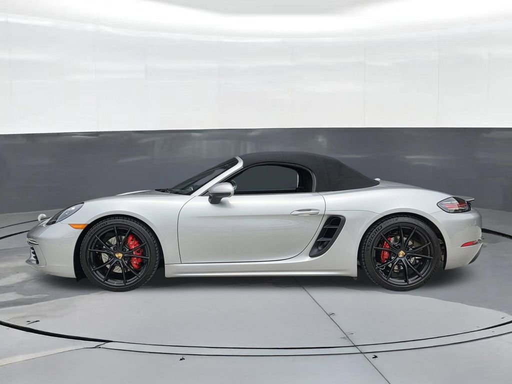 Certified 2024 Porsche 718 Boxster S RWD image 6