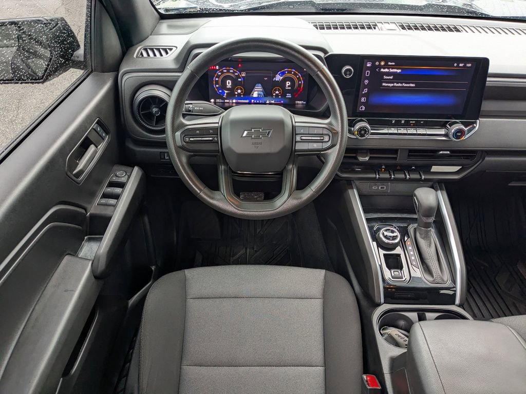 Used 2024 Chevrolet Colorado Trail Boss w/ Technology Package image 13