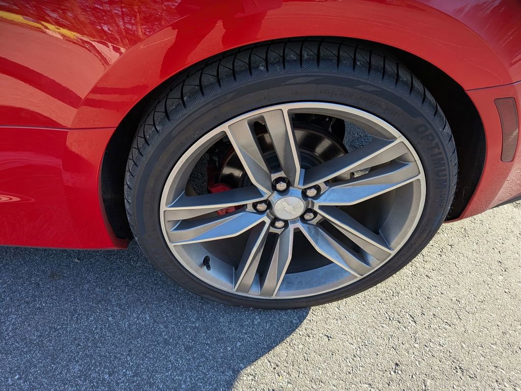 Used 2017 Chevrolet Camaro LT w/ RS Package image 6
