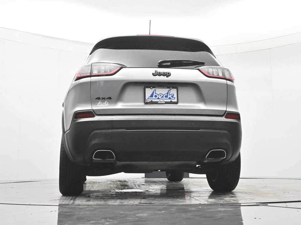 Used 2019 Jeep Cherokee Latitude Plus AWD/4WD image 40