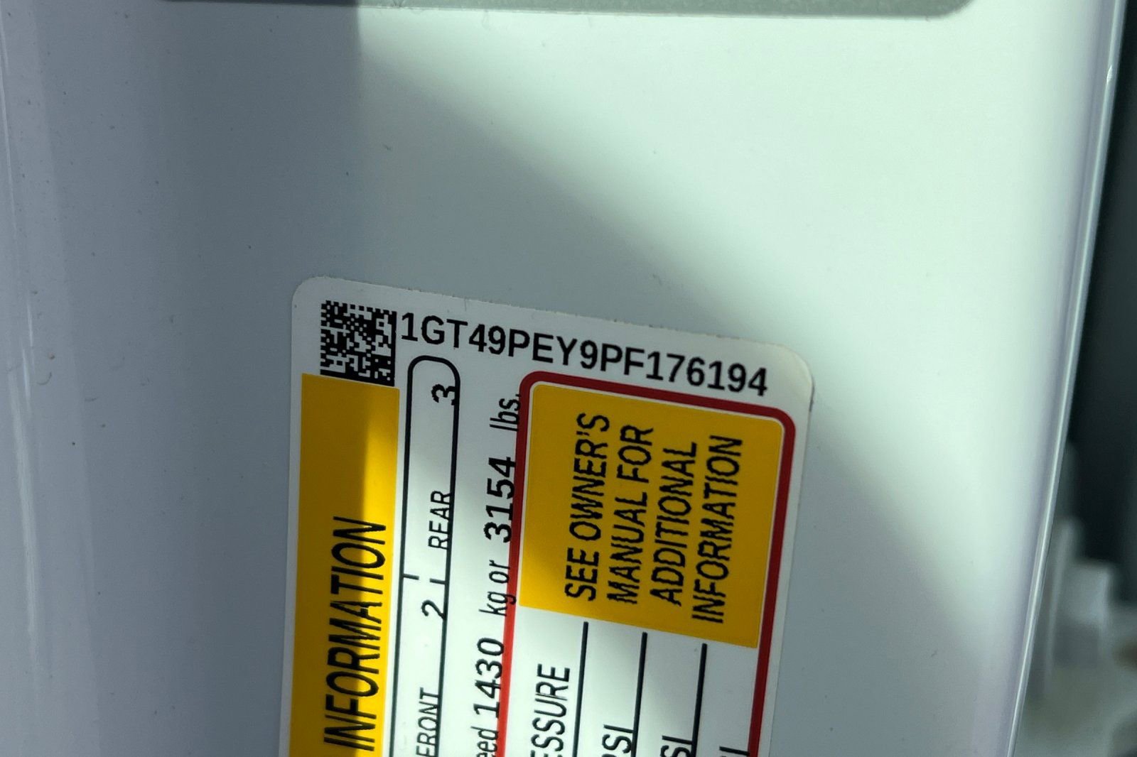 Used 2023 GMC Sierra 2500 AT4 w/ AT4 Preferred Package image 42