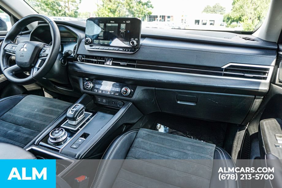 Used 2024 Mitsubishi Outlander SE FWD image 27