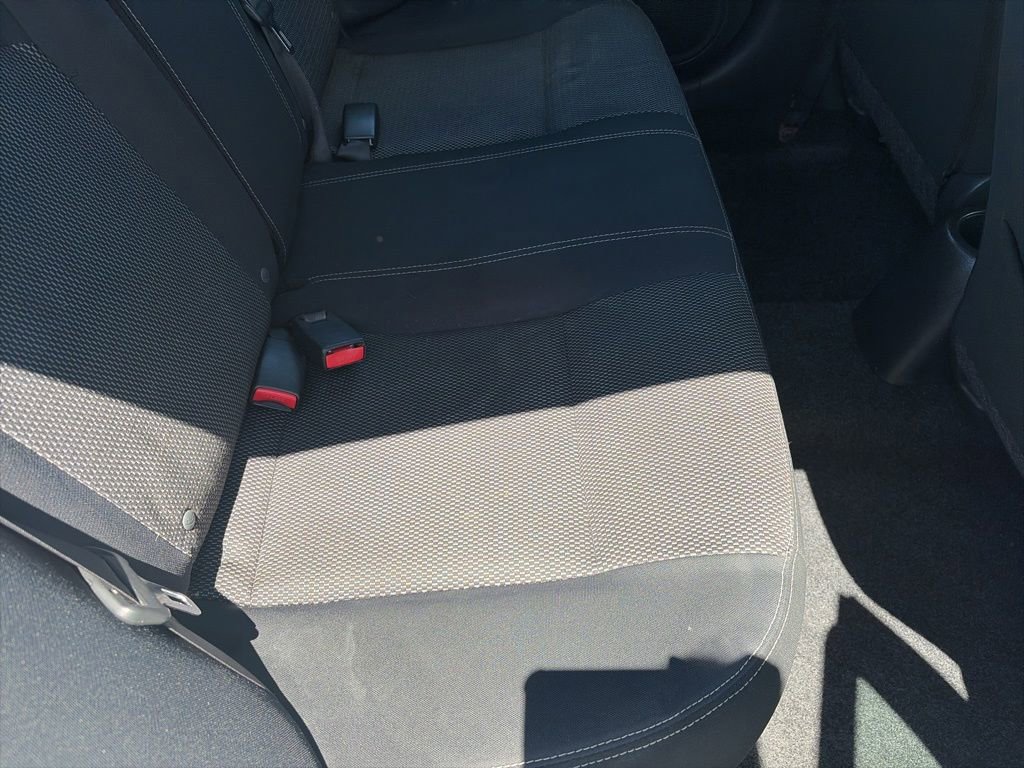 Used 2016 Nissan Versa SV FWD image 23