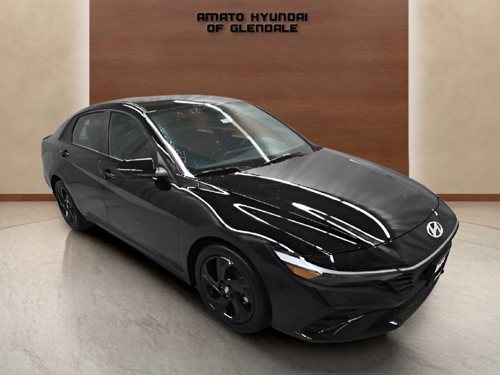 New 2026 Hyundai Elantra SEL Sport FWD image 9