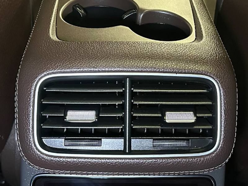 Used 2020 Mercedes-Benz GLS 580 4MATIC image 38